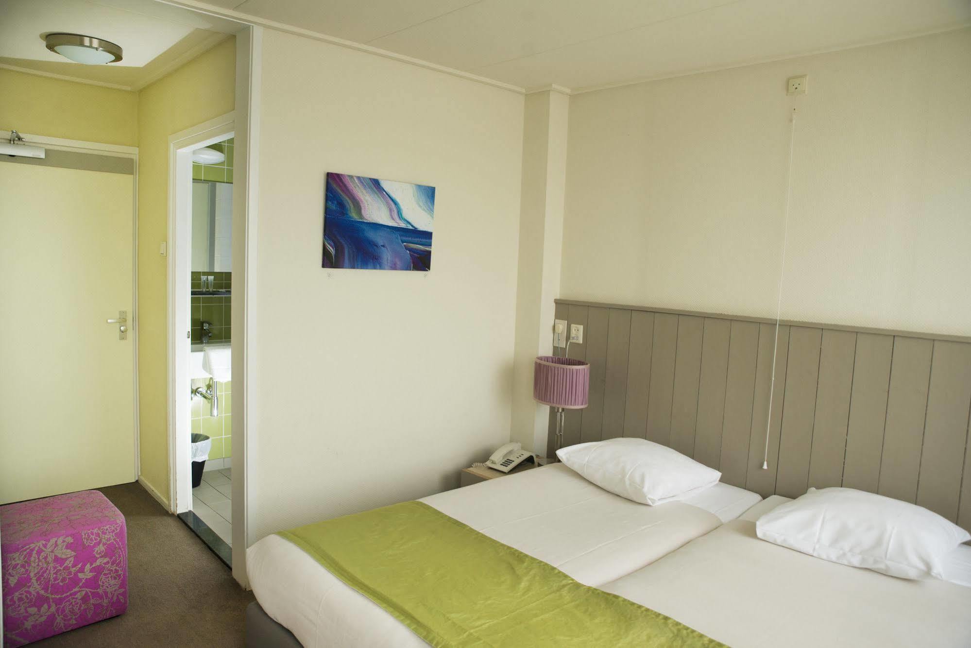 Hotel Oostergoo Grou Εξωτερικό φωτογραφία